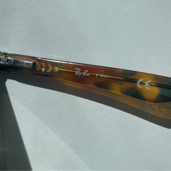 Ray-Ban RB5228 Eyeglasses - Picture 7 of 9